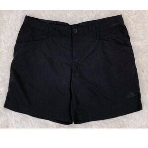 The North Face Women’s Black Hiking size 8 Shorts